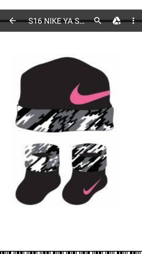 NIKE BABY SET FOR BABIES!!!! 0-6 MONTHES  ORIGNAL