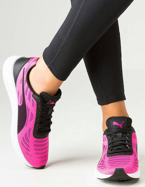 PUMA ORIGNAL METEOR FOR LADIES SIZE UK 5 (SA 5) !!!!!MARKET VALUE R1499.99