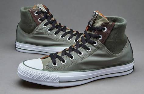 CONVERSE ALL STAR ORIGNAL MA1  LATEST EDITION SIZE UK 9 (SA 9)!!!!!MARKET VALUE R1399.99