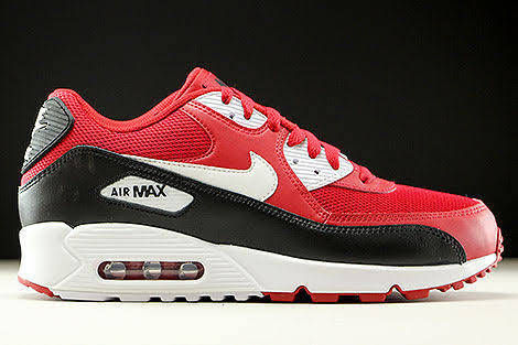 NIKE ORIGNAL AIR MAX 90 ESSENTIAL FOR MEN SIZE UK 9 (SA 9)!!!!!MARKET VALUE R1999.99