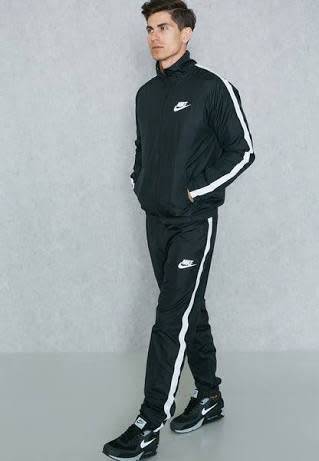 NIKE ORIGNAL FULL TRACKSUIT FOR MEN SIZE EXTRA LARGE !!!!!! MARKET VALUE R1999.99