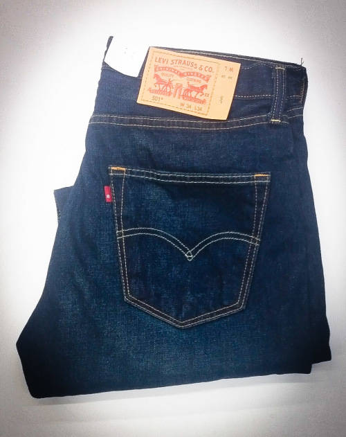 LEVIS'S ORIGNAL 501  JEANS FOR MEN W34 L34 !!!!!!MARKET VALUE R999.99