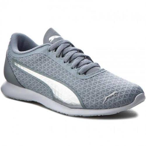 PUMA ORIGINAL VEGA FOR WOMEN SIZE UK 6 (SA 6)!!!MARKET VALUE R1299.99