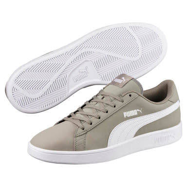 PUMA ORIGINAL SMASH V2 BUCK FOR MEN SIZE UK 8 (SA 8) !!!MARKET VALUE R1299.99