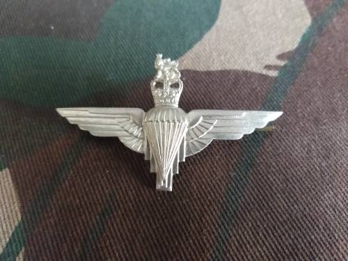 BRITISH PARA BERET BADGE