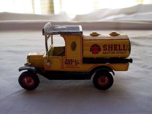 Model T Ford 1912, shell motor spirit