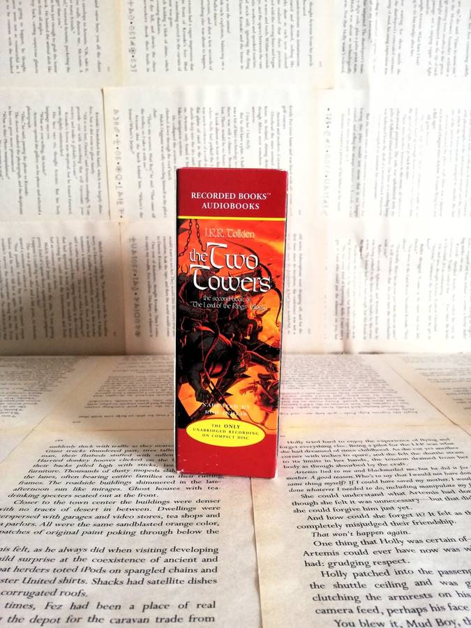 The  Two Towers by JRR Tolkien's [CD - Audiobook- Unabridged][Lord of the Rings - Book 2 ][Rare]