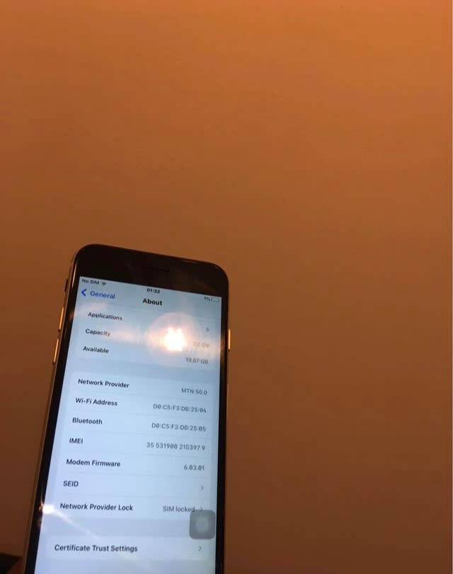 iPhone 7 32 GB And Airpods