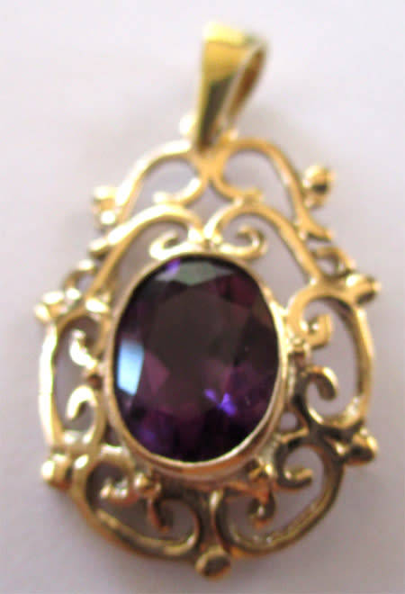 9ct  Solid Gold Genuine Amethyst  Pendant.