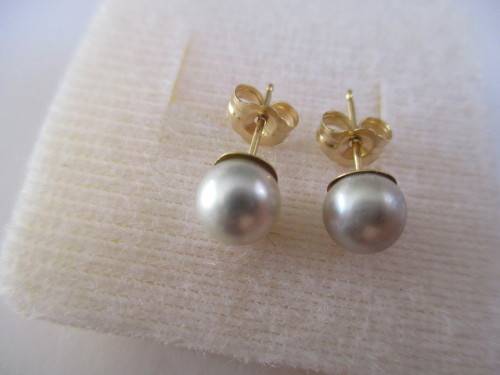 14ct Solid Yellow Gold and Genuine Cultured Pearls Earrings