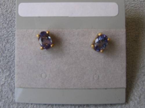 18ct.Yellow Glod and Genuine Tanzanite Earrings