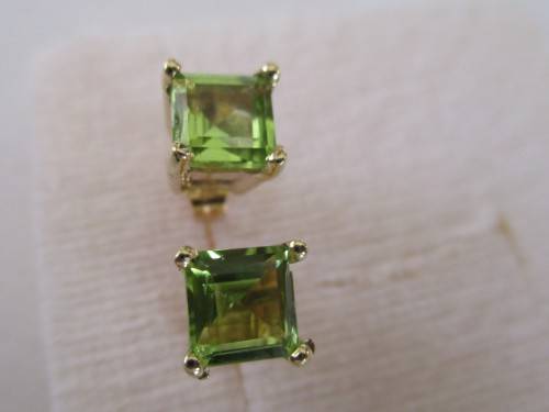 14ct Solid Yellow Gold and Genuine Peridot Earrings