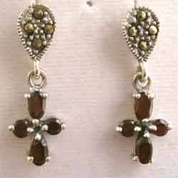 Cute, A pair of Sterling Silver , Marcasite and Garnets Earrings