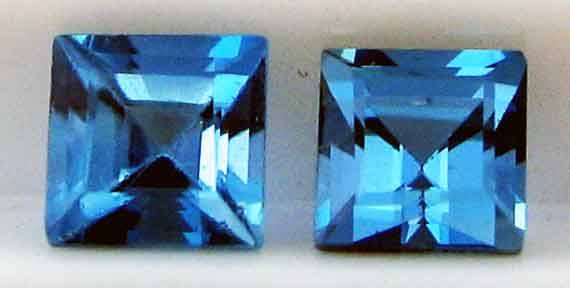 1 lot, 2 pieces of 4.10 x 4.10 mm Square cut Blue Topaz , T. W. 0.93 ct.