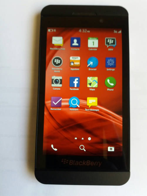 Blackberry Z10 - Basically Like New - Free Sim - Free Airtime - Free Delivery