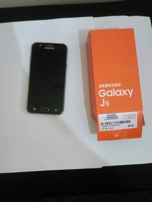 Excellent Condition Samsung Galaxy J5 Dual Sim with warranty - Free Courier to your Door !