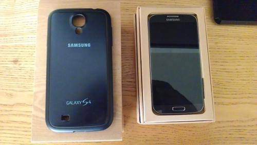 LIKE NEW SAMSUNG GALAXY S4 16 GIG - FREE COURIER POSTAGE - HAVE A LOOK - FREE GIFT WORTH R250