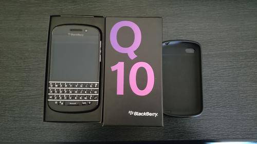 BlackBerry Q10 PERFECT condition