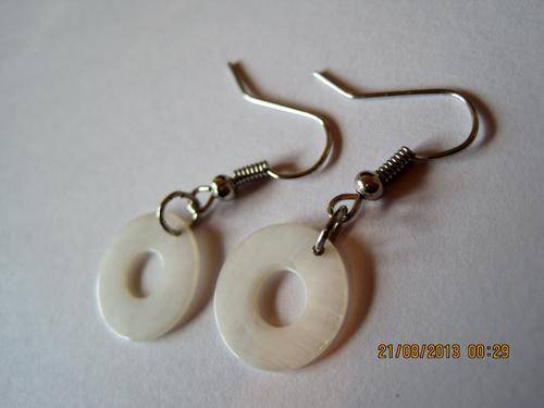 Pearly white shell earrings