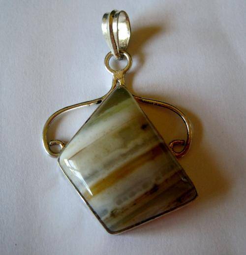 Natural banded agate pendant