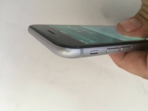 Look the Part at #SaxonworldShabeen With a Shiny Apple iPhone 6 16gb (Space Gray)