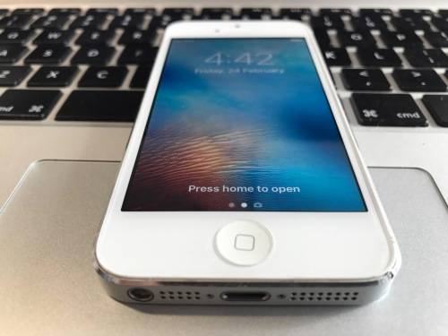 Apple iPhone 5 16GB Silver