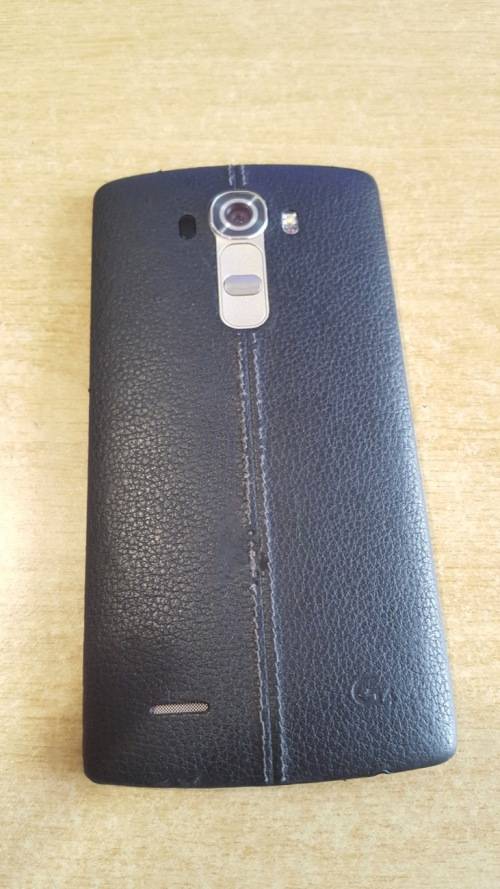 LG G4 Black (Cracked screen - dead)