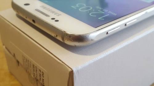 Samsung Galaxy S6 32GB White Pearl Limited Edition! {Good condition + Wireless charger}