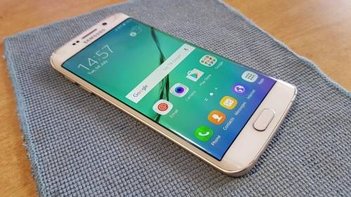 Samsung Galaxy S6 Edge 64GB White {Poor - cracked screen glass}