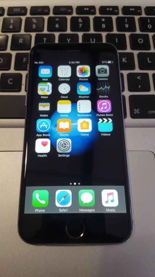 iPhone 6 64GB Space Gray {Good condition - Bright spots} (6 Month Warranty)