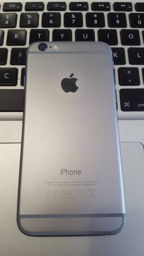 iPhone 6 64GB Space Gray {Good condition - Bright spots} (6 Month Warranty)