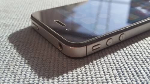 iPhone 4s 16GB Black {Good Condition} (6 Month Warranty)