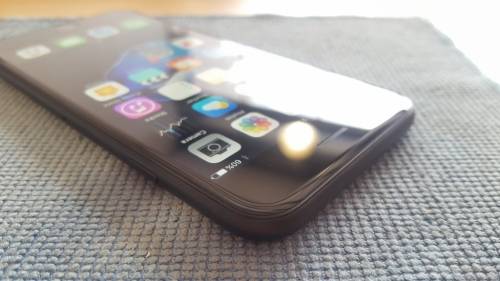 iPhone 7 32GB Black {Mint Condition} (Apple Limited Warranty - Covered until 17 September 2018)
