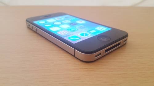 iPhone 4s 16GB Black (8/10) Classic!