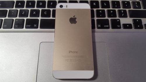 iPhone 5s 16GB Gold {9/10} (6 Month Warranty)