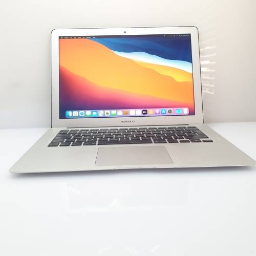MacBook Air "Core i5" 1.3 13" (Mid-2013), 4GB RAM, 128GB SSD - For Parts