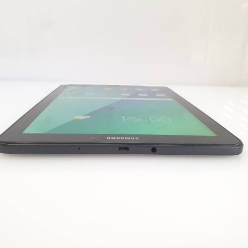 Samsung Galaxy Tab A 10.1 (2016) 16GB - Cracked Screen