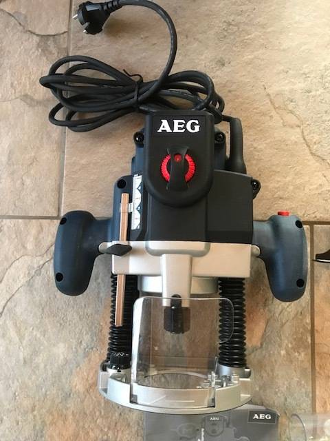 BRAND NEW AEG RT1350 E ROUTER