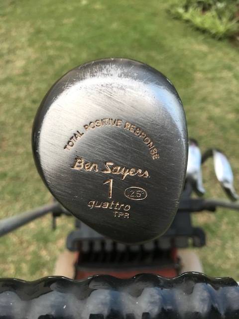 LADIES GOLF CLUB AND GOLF CART SET - 8 PIECE