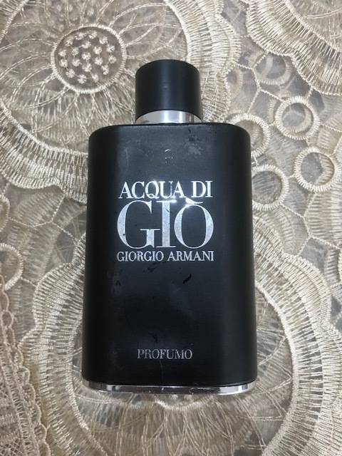 100% ORIGINAL - GIORGIO ARMANI ACQUA DI GIO - 125ML (BIGGEST BOTTLE) UP FOR GRABS