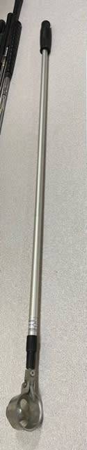 LOT OF 5 GOLF CLUBS, GOLF BALLS AND A GOLF BALL RETRIEVER