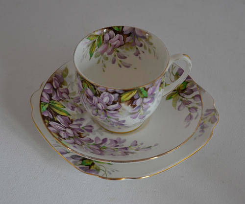 Royal standard "Wistaria" trio bone china