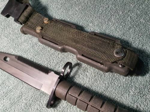 American M9 Bayonet with Scabbard