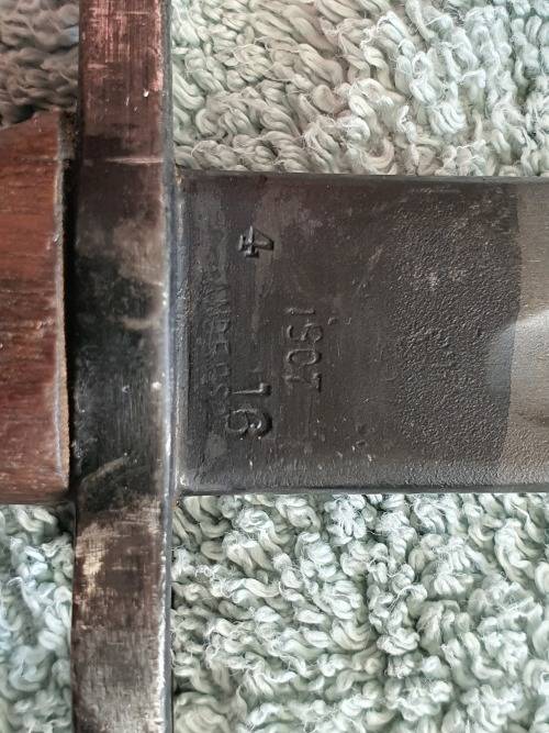 Antique British Pattern 1907 Sword Bayonet by Sanderson with Scabbard, made in April 1916