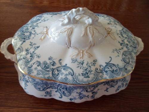 THREE STUNNING BLUE AND WHITE DUNN BENNETT & CO TUREENS