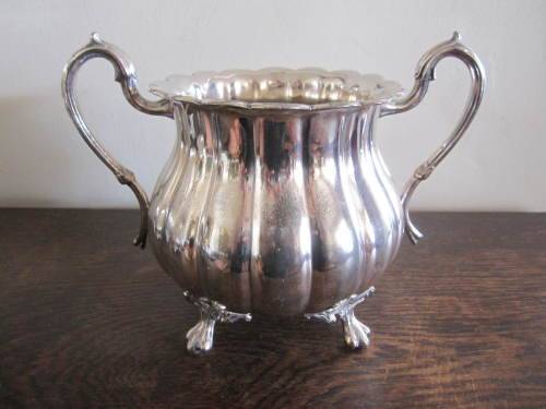 GORGEOUS SILVERPLATE TEASET