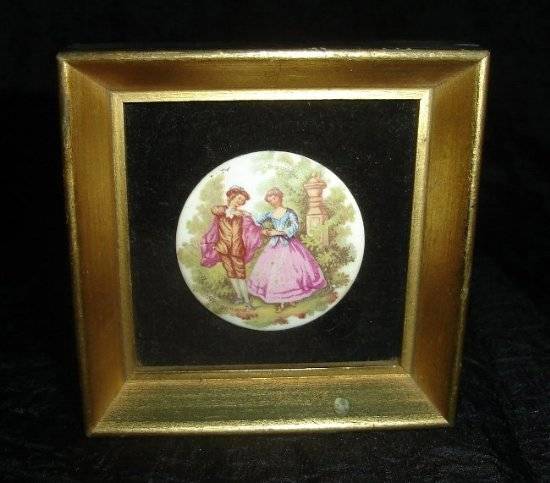 LIMOGES " FRAGONARD " ROMANTIC SCENE FRAMED PLAQUE from BLISFUL