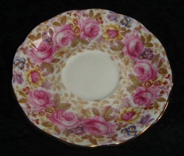 ROYAL ALBERT " SERENA " SAUCER from BLISFUL