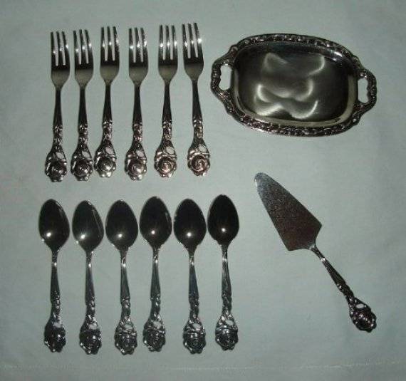 BOXED - ROSE HANDLE CAKE SET from BLISFUL