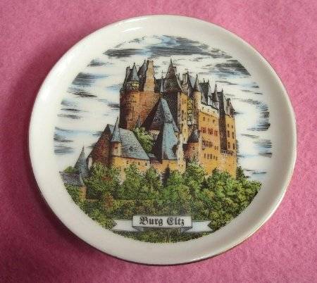 MINI GERMAN " BURG ELTZ " CASTLE RACK PLATE from BLISFUL